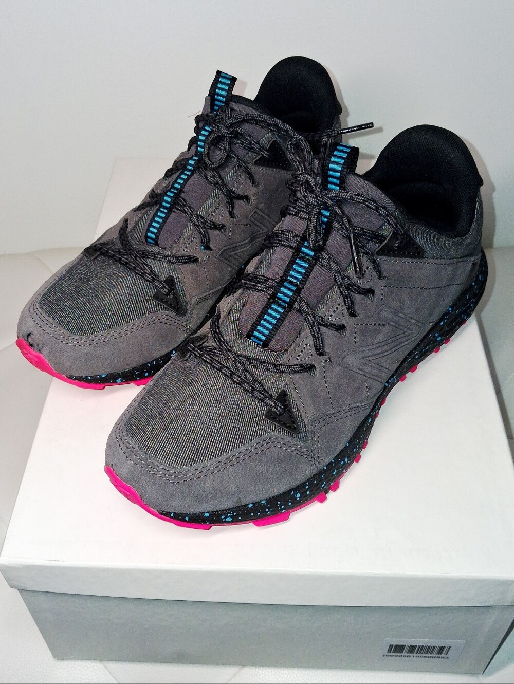 New Balance Fresh Foam Crag TR all terrain hiking sneaker charcoal grey US 9
